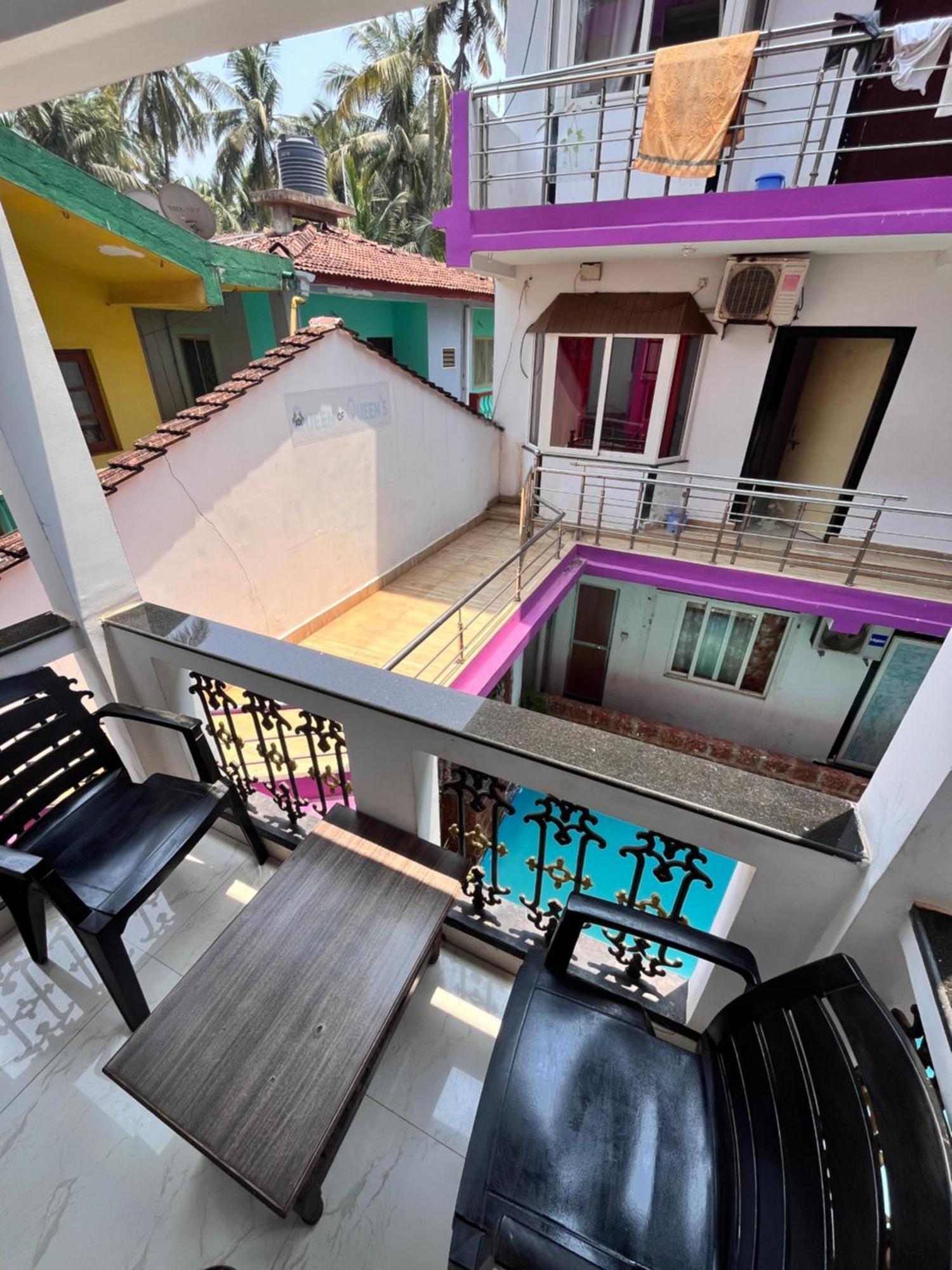 Hotel Queen Queen Sea Calangute Exterior photo